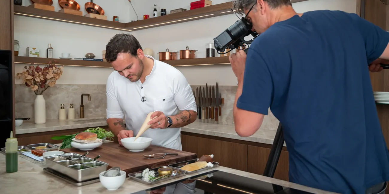Diepeveen Keukens in Buitengewoon Wonen met Jules Cooking