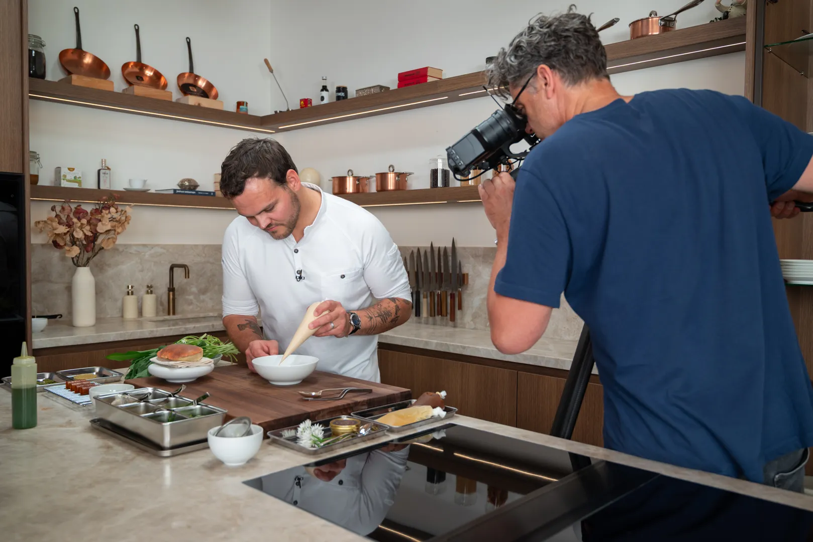 Diepeveen Keukens in Buitengewoon Wonen met Jules Cooking